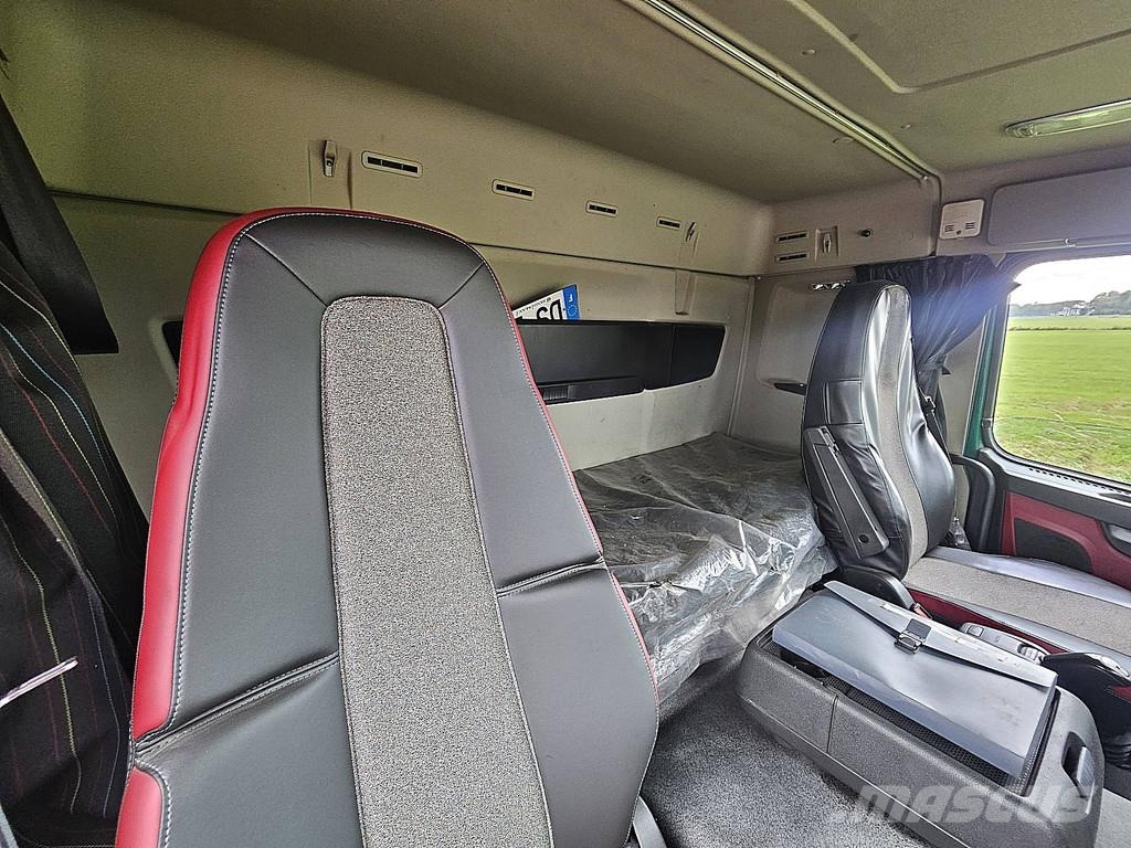 Volvo FM 410 Sleepcabin Vlačilci