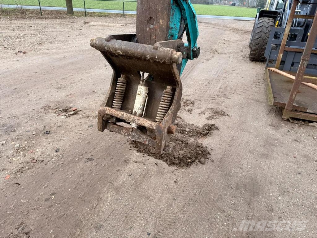 Kobelco SK 135 SRLC Excavadoras sobre orugas