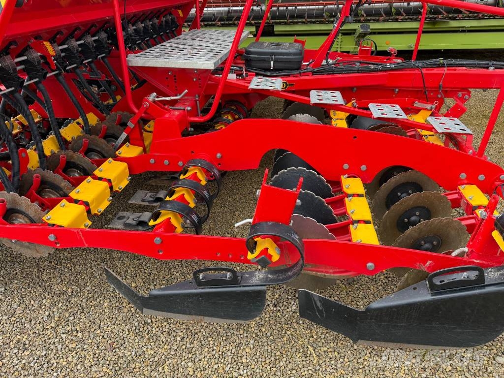 Väderstad Rapid400C Såmaskiner