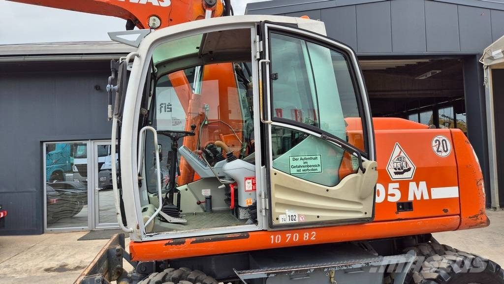 Atlas TEREX 1605 - 2005 YEAR - 2X BUCKETS Bagri na kolesih