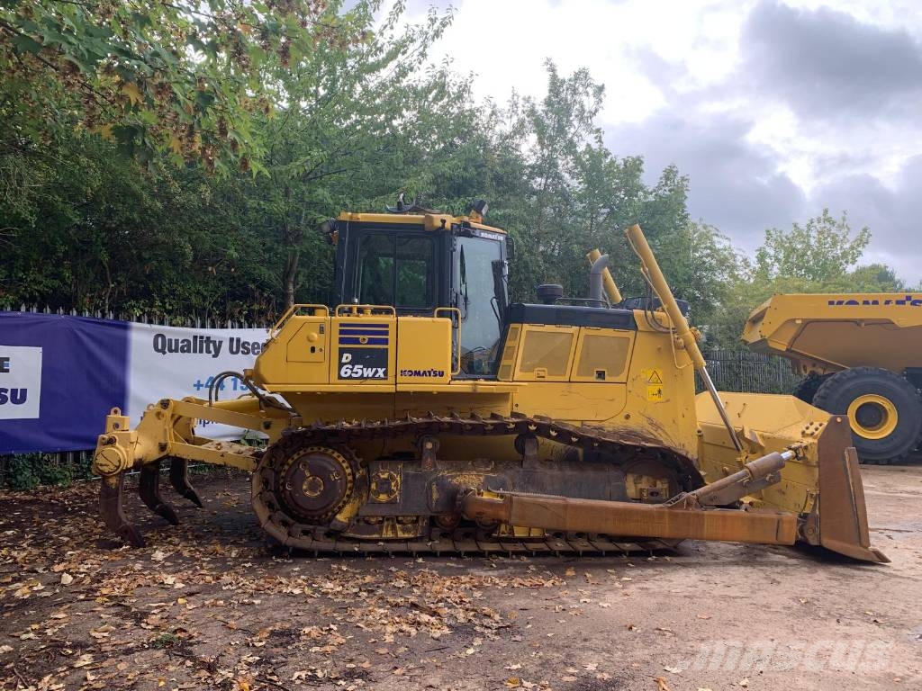 Komatsu D65WX-18 履帶推土機