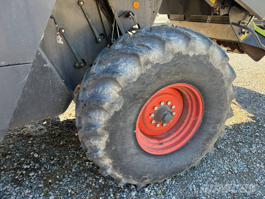 CLAAS Lexion 570 Sklízecí mlátičky