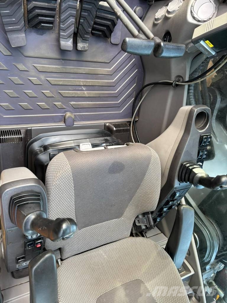 Volvo EC 380 D L Bageri gusjeničari