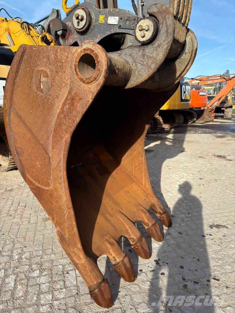 Volvo EC 380 D L Bageri gusjeničari
