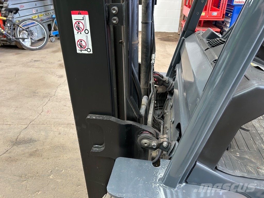Toyota 02-8 FGF 20 LPG vozíky