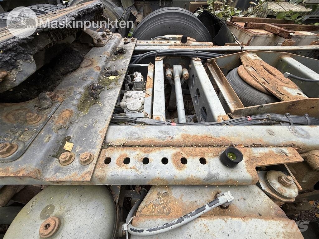 DAF Ftgt 中古トラクターヘッド | トレーラーヘッド