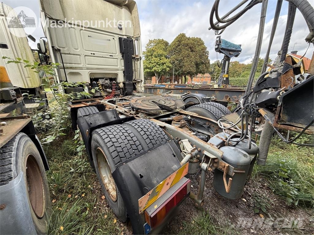 DAF Ftgt 中古トラクターヘッド | トレーラーヘッド
