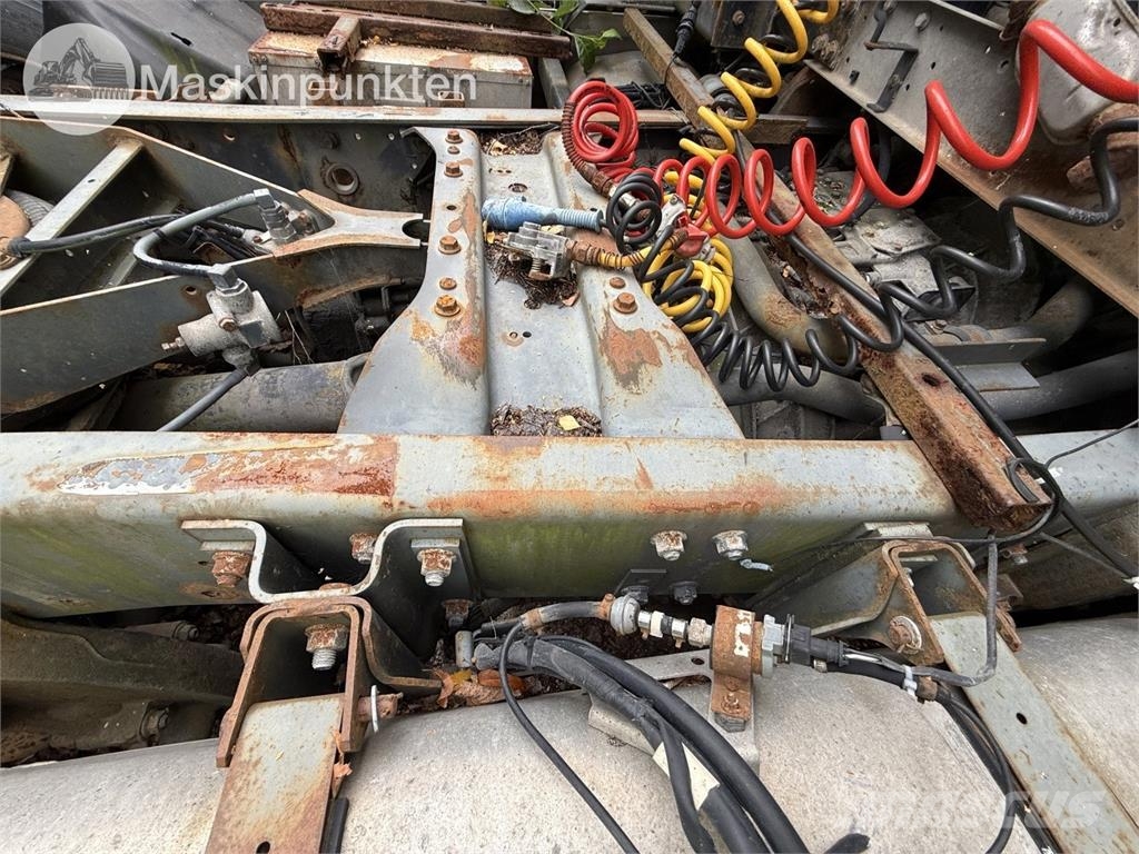 DAF Ftgt 中古トラクターヘッド | トレーラーヘッド