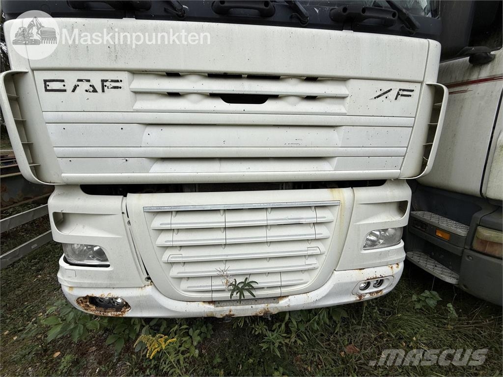 DAF Ftgt 中古トラクターヘッド | トレーラーヘッド