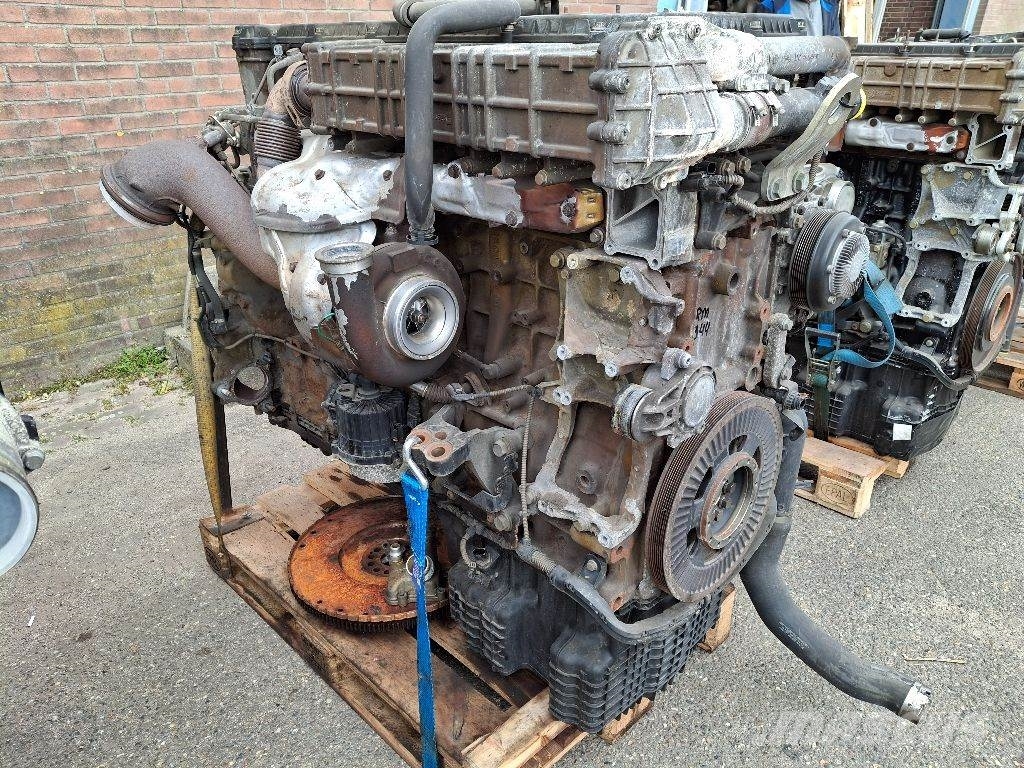 Mercedes-Benz OM471LA 420HP Engines