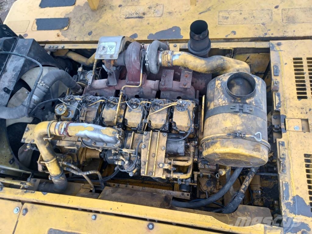 Komatsu PC450LC Crawler excavators