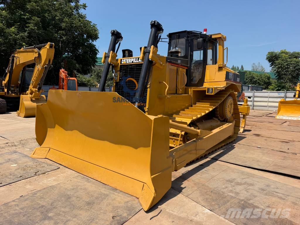CAT D8R Гусеничные бульдозеры