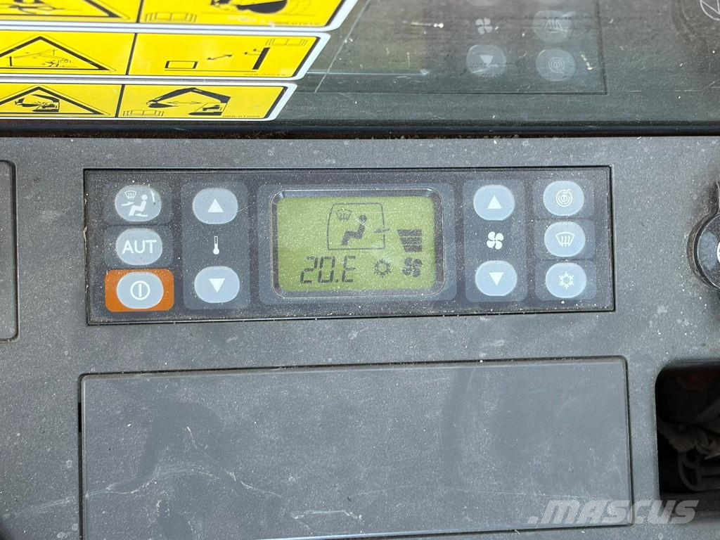 CAT 325 F LCR Pásové rýpadlá