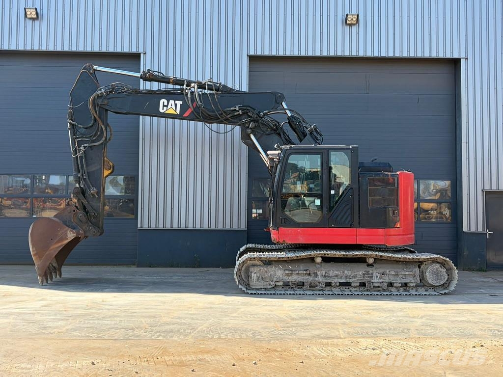 CAT 325 F LCR Pásové rýpadlá
