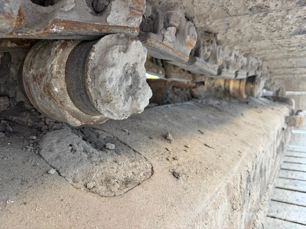 CAT 325 F LCR Pásové rýpadlá