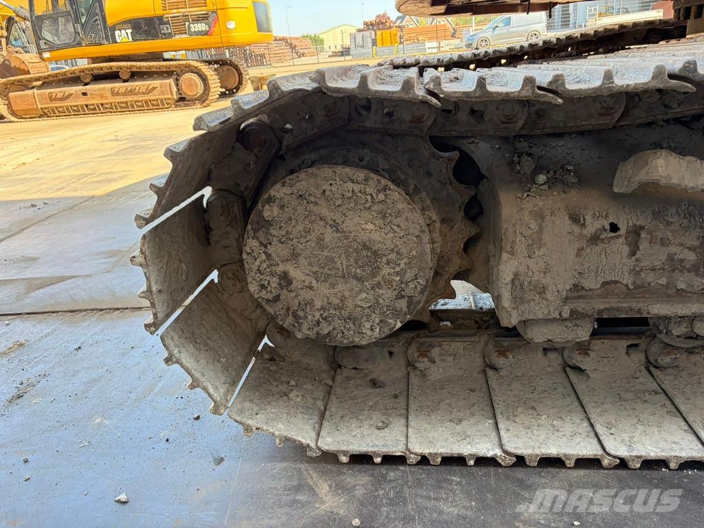 CAT 325 F LCR Pásové rýpadlá