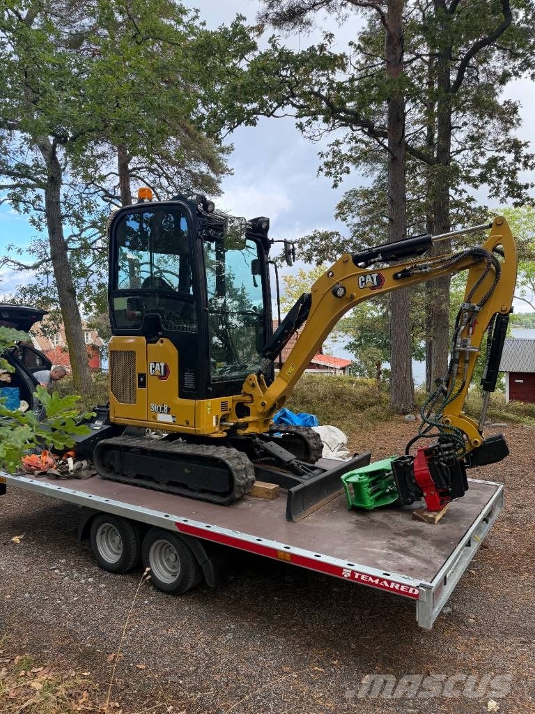 CAT 301.8 minigrävare rotortilt skopor trailer حفارات صغيرة أقل من 7 طن (حفارات صغيرة)
