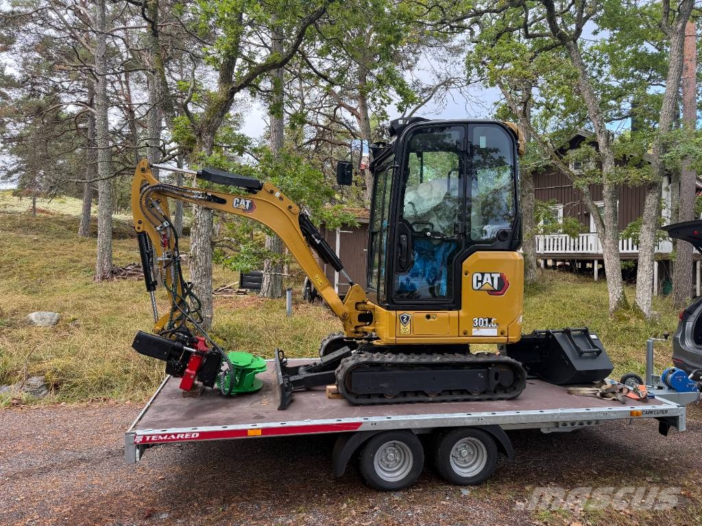 CAT 301.8 minigrävare rotortilt skopor trailer حفارات صغيرة أقل من 7 طن (حفارات صغيرة)