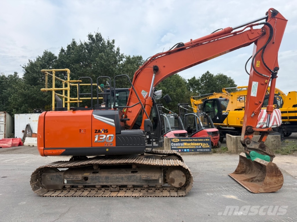 Hitachi ZX130LCN-7 Kāpurķēžu ekskavatori