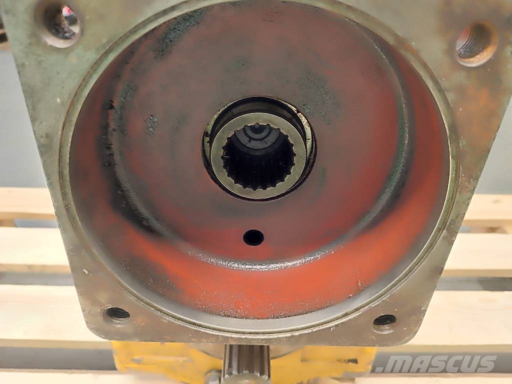 Gearbox 2772600581 MECALAC 12MXT MECALAC 12MXT Motorer