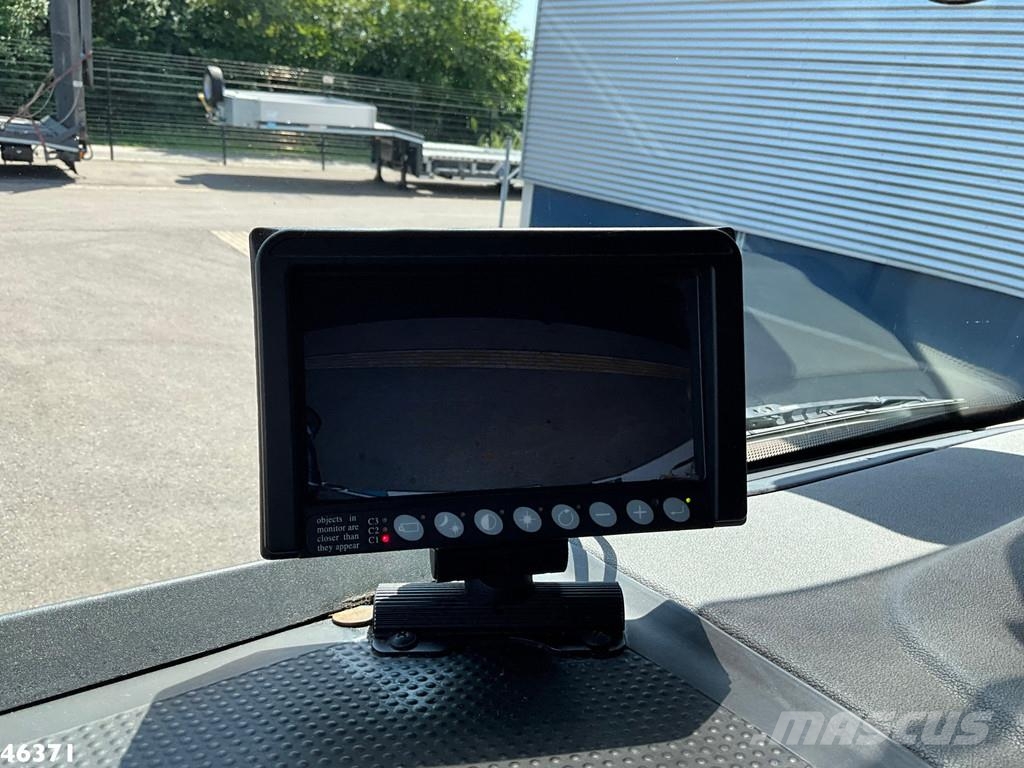 DAF FAG CF 290 Euro 6 Zoeller 17m³ Just 176.816 km ! Camiones de basura