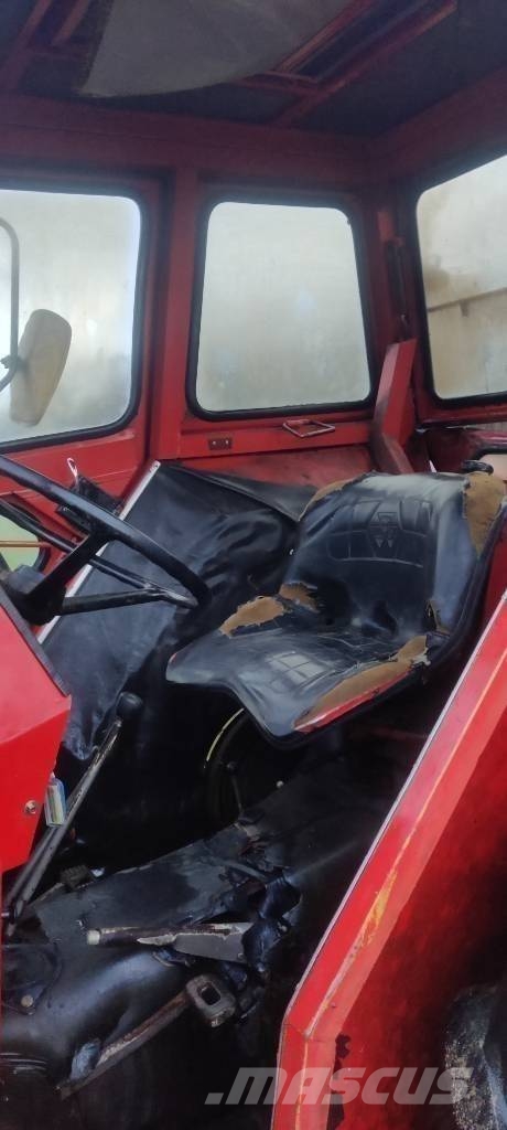 Massey Ferguson 5 pc total 265,590,365,375,362 4WD Traktory