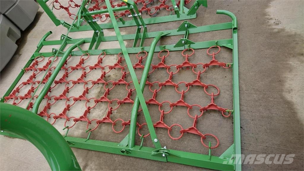 Zagroda WIESENEGGE ZAGRODA 3,0M/4R MECH. Інше обладнання для фуражних комбайнів