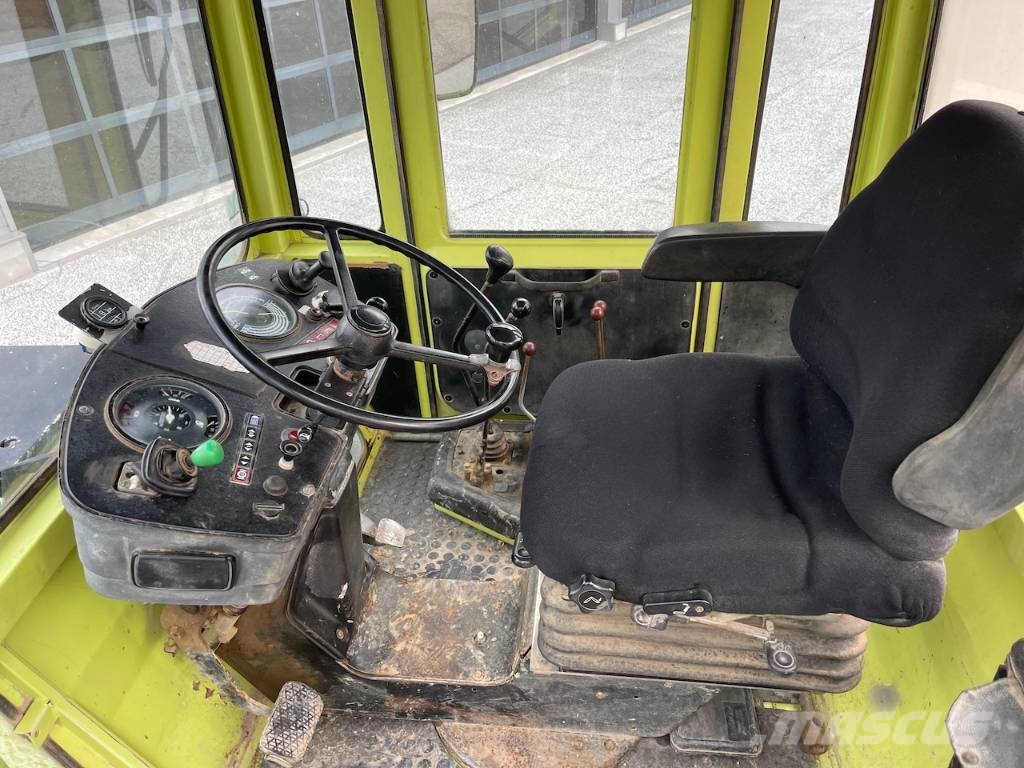 MB Trac 1500 Tractors