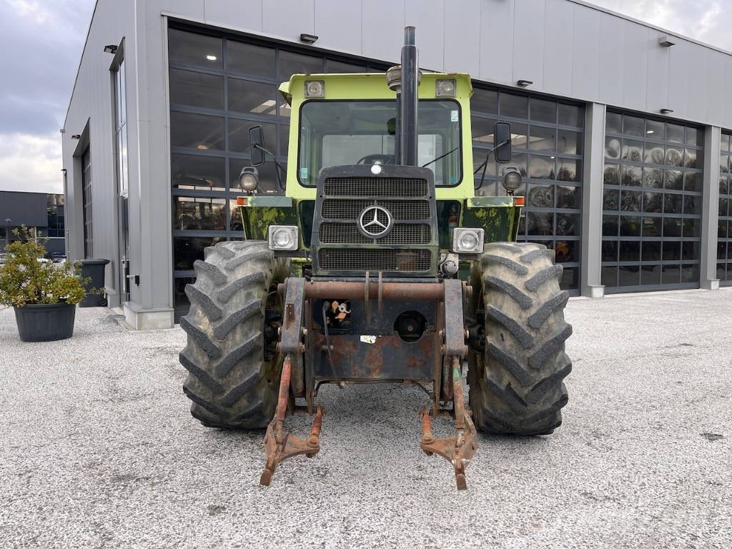 MB Trac 1500 Tractors