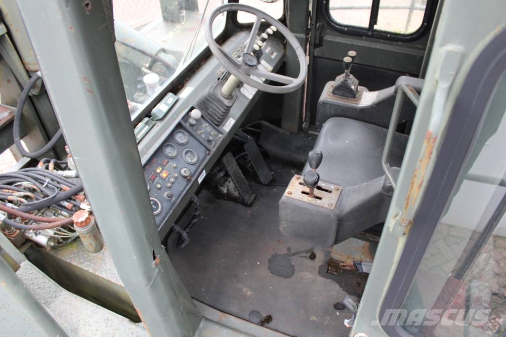 Liftking LK 50 C 4X4 مناولات حاويات