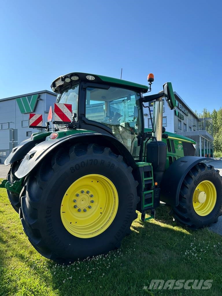 John Deere 6R250 Traktoren