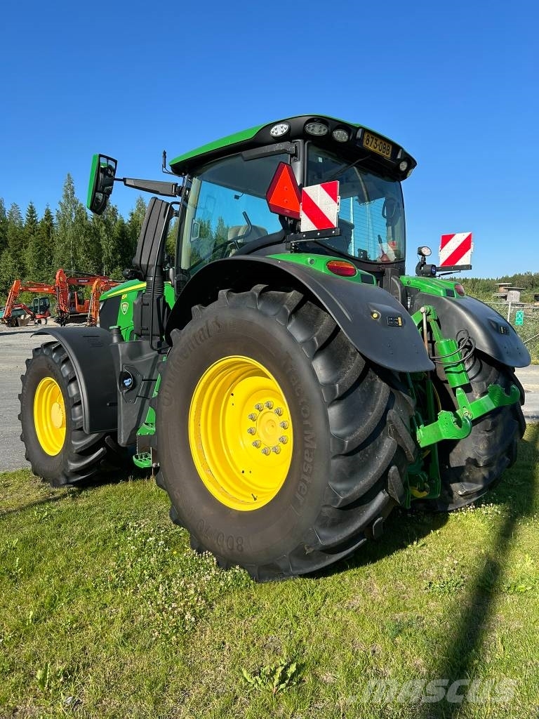 John Deere 6R250 Traktoren