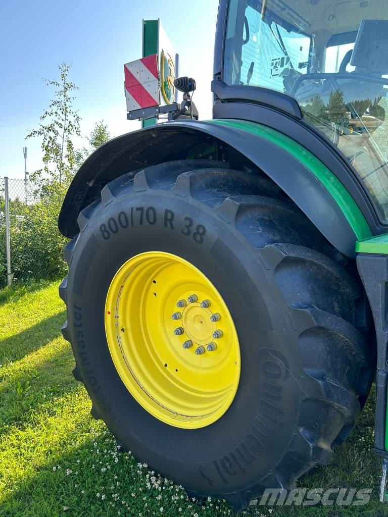 John Deere 6R250 Traktoren