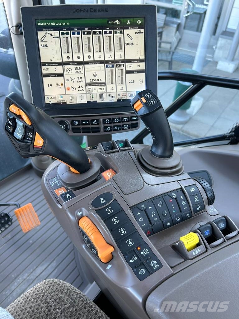 John Deere 6R250 Traktoren