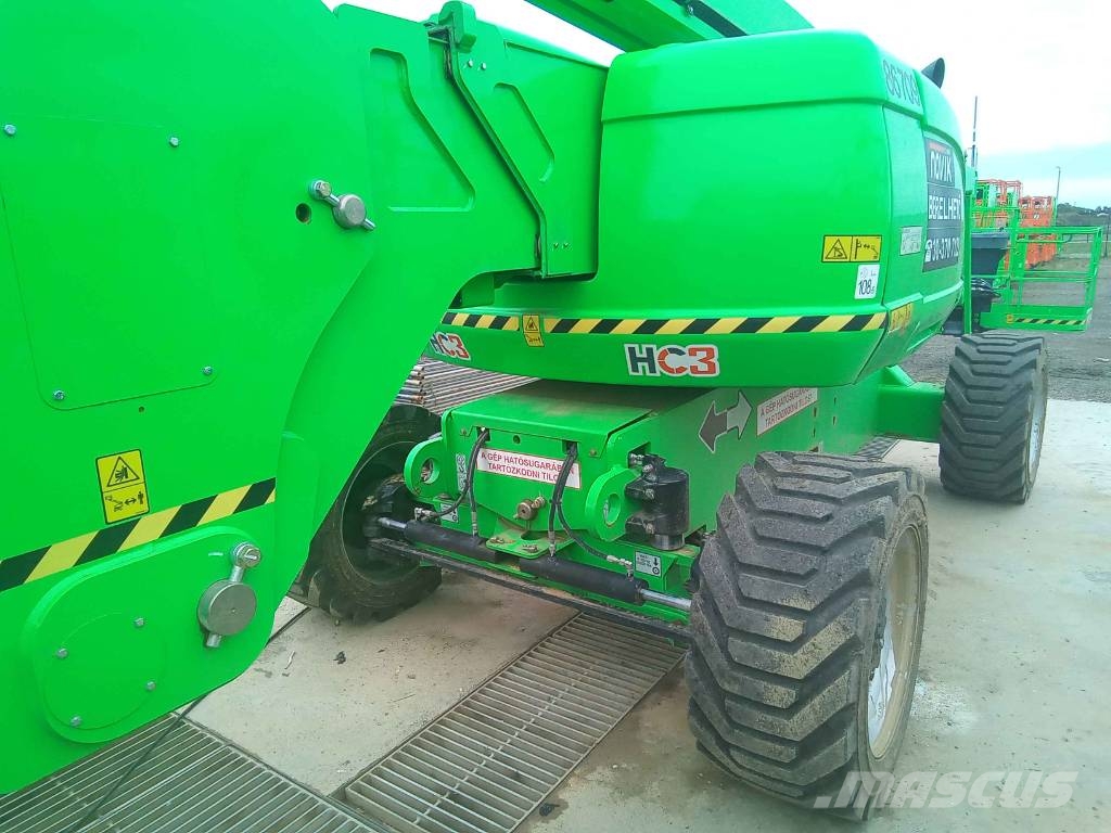 JLG 800 AJ HC3 Knikarmhoogwerkers