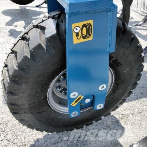 Religieux Liborto 3M 30 Cultivators
