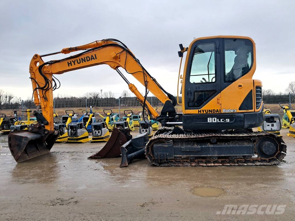 Hyundai Robex 80 CR-9 WACKER NEUSON 8003 9503 LIEBHERR CAT Midi excavators 7t - 12t