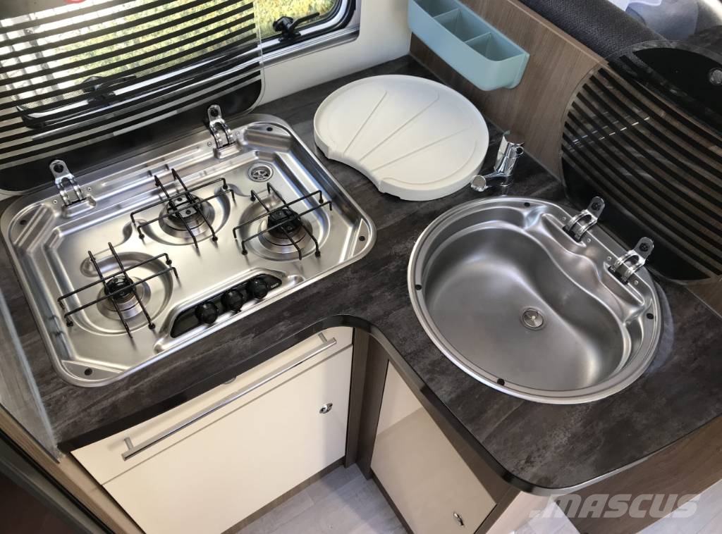 Chausson TI69 Titanium | Hefbed | 5 gordelplaatsen | 69Dkm Wohnmobile und Wohnwagen
