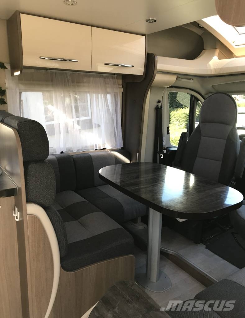 Chausson TI69 Titanium | Hefbed | 5 gordelplaatsen | 69Dkm Wohnmobile und Wohnwagen