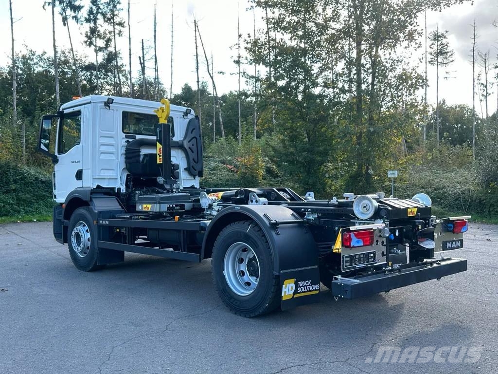 MAN TGM 18.320 TGM 18.320 4x2 Hyva 12-45 Hook lift trucks