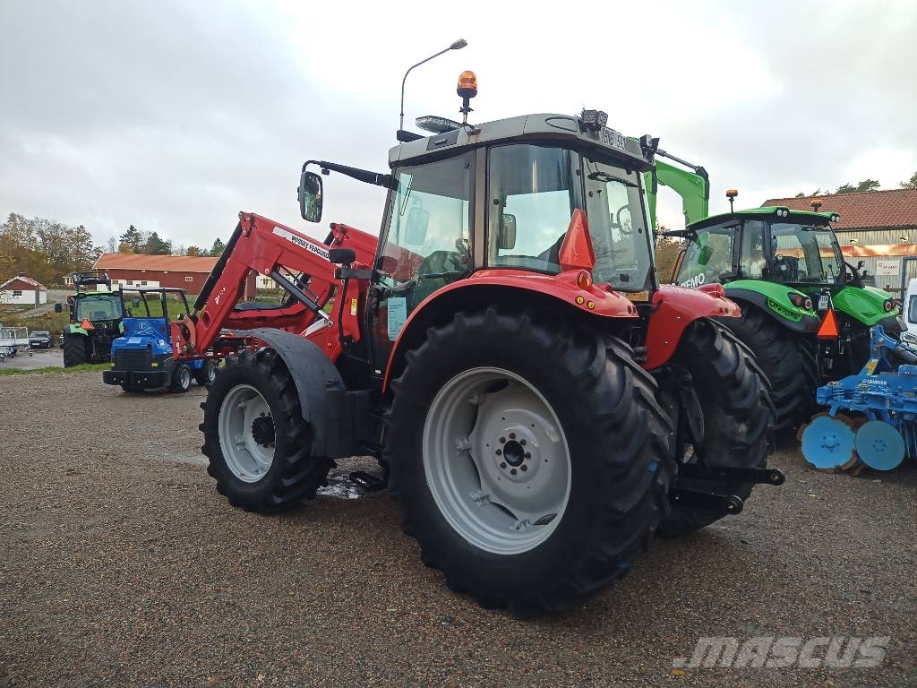 Massey Ferguson 5445 Traktori