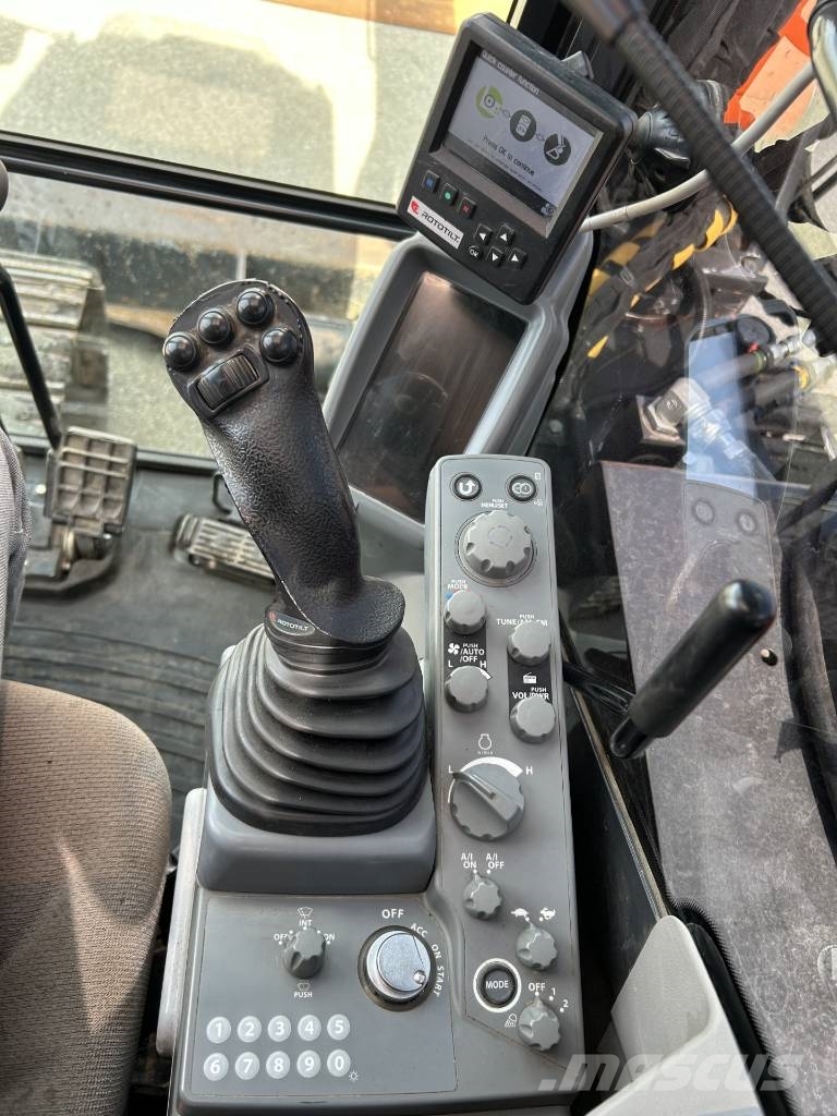 Hitachi ZX 85 US B 中型挖掘机
