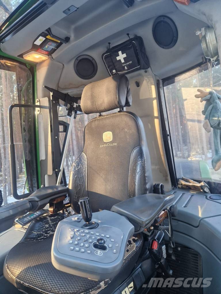 John Deere 1170 E IT 4 Harvesters