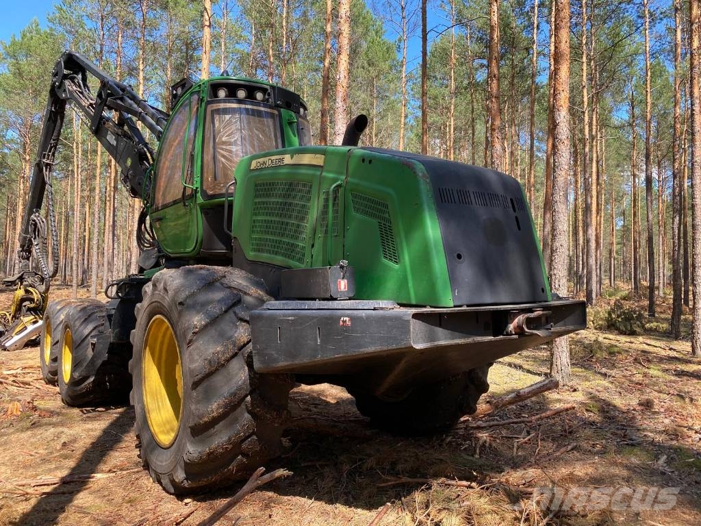 John Deere 1170 E IT 4 Harvesters