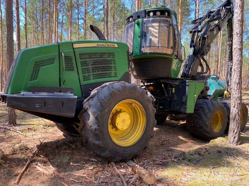 John Deere 1170 E IT 4 Harvesters
