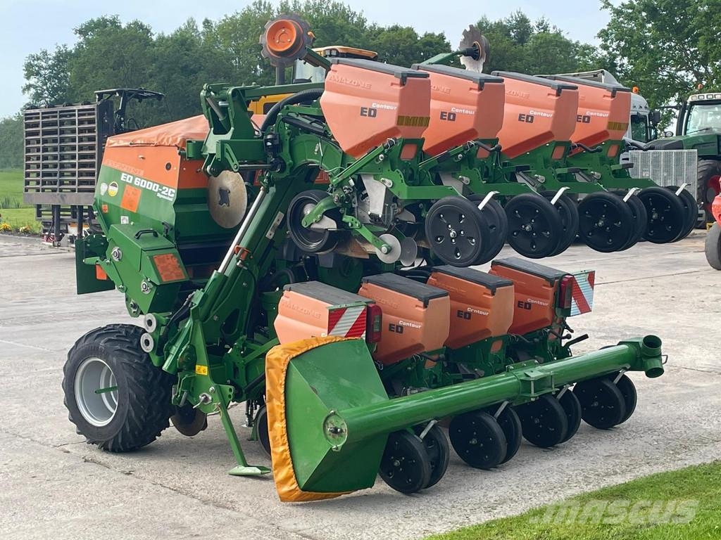 Amazone ED 6000 2C Special Contour Maisplanter Maiszaaier Mechanické sejačky