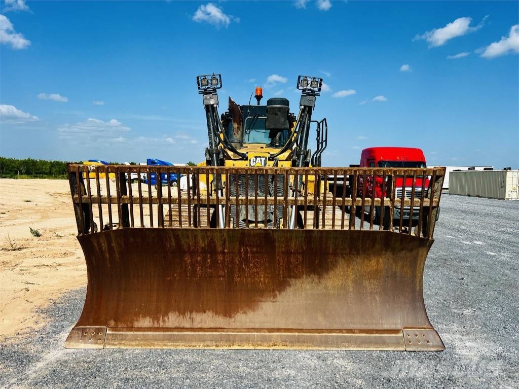 CAT D 6 T LGP Гусеничные бульдозеры