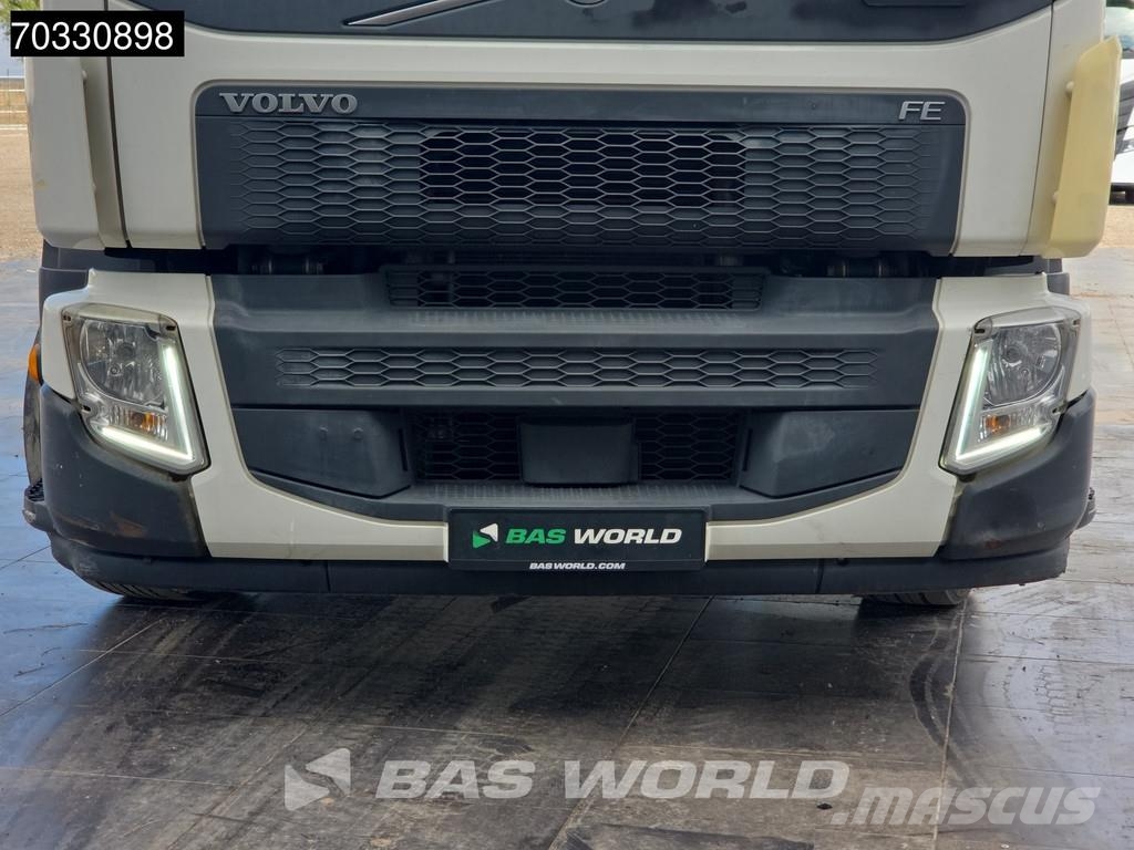 Volvo FE 320 4X2 20.5 Tonelades 1500kg plataforma de car Camion cassonati