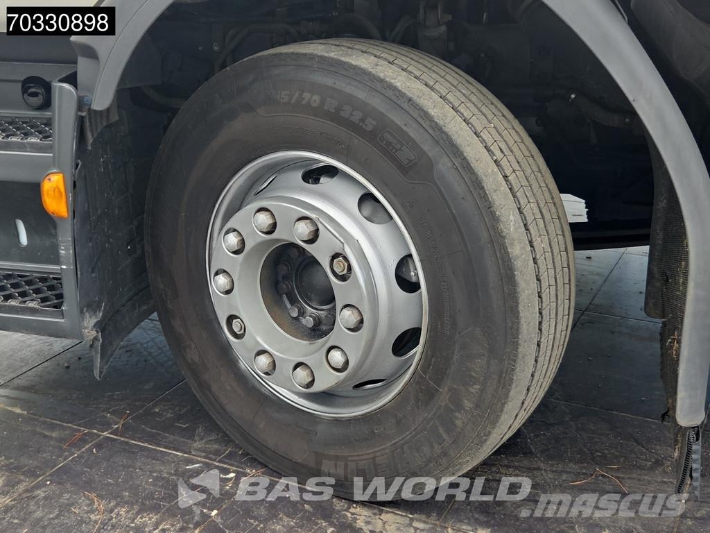 Volvo FE 320 4X2 20.5 Tonelades 1500kg plataforma de car Sunkvežimiai su dengtu kėbulu