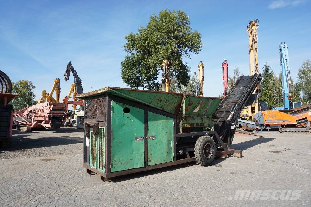 Forus HB 170 Waste Shredders